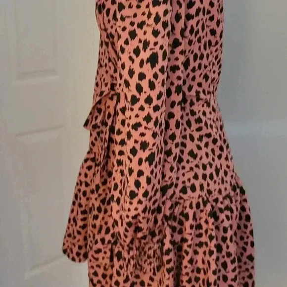 Influence Pink Leopard Wrap Dress Size 12 UK (US 8) - Picture 3 of 6